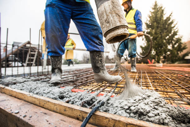Best Concrete Driveway Installation  in El Dorado Springs, MO